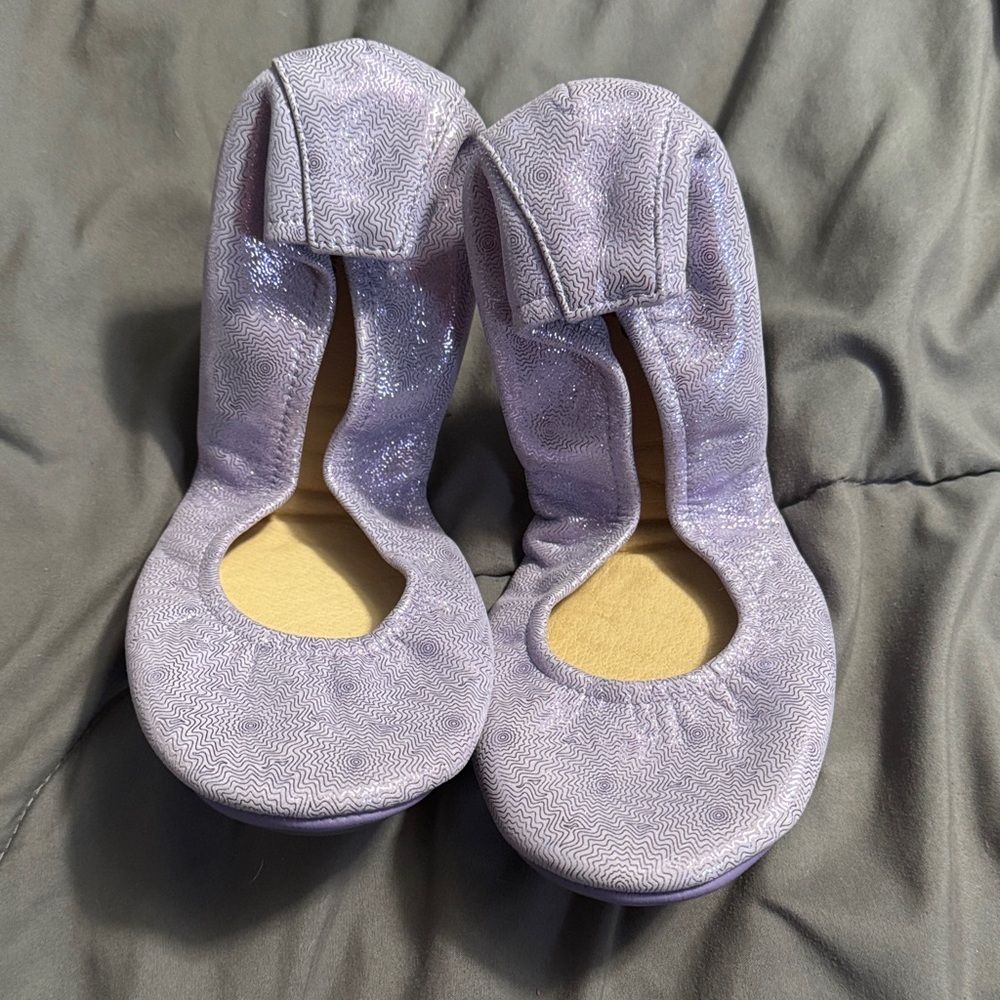 Chic Lavender shimmer Women's Storehouse Flats
